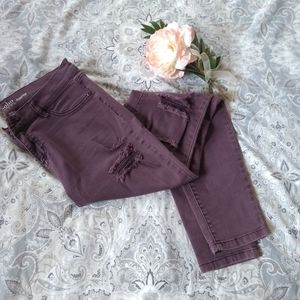 Distressed skinny stretch jeans- size 6